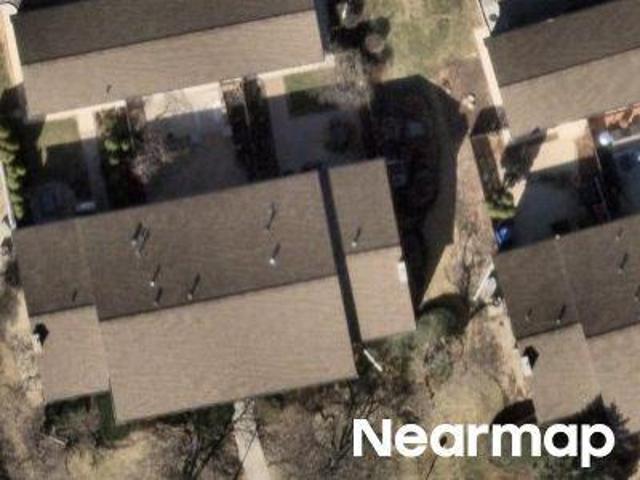 Condo for sale in Oak Brook, Illinois