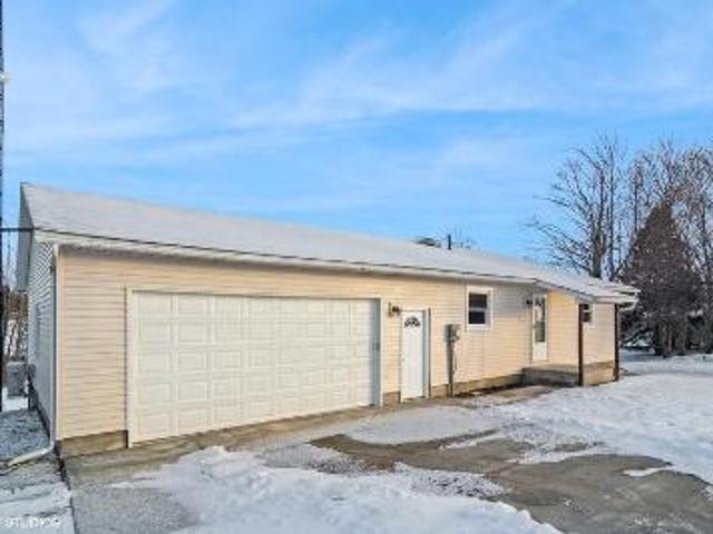 House for sale in Republic