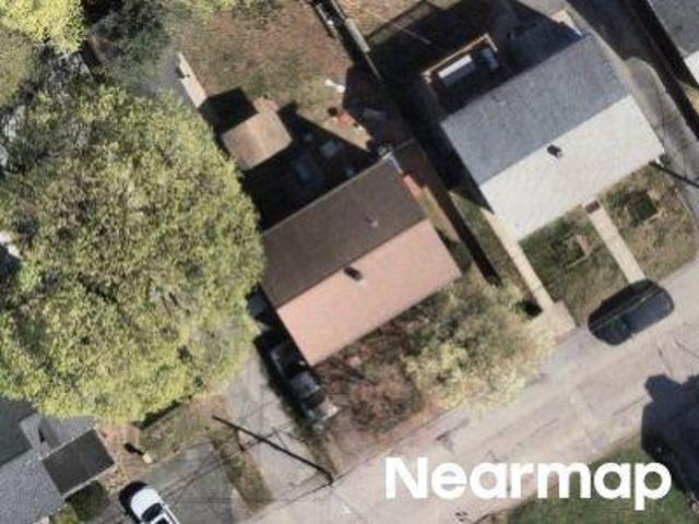 House for sale in Lincoln, Rhode Island