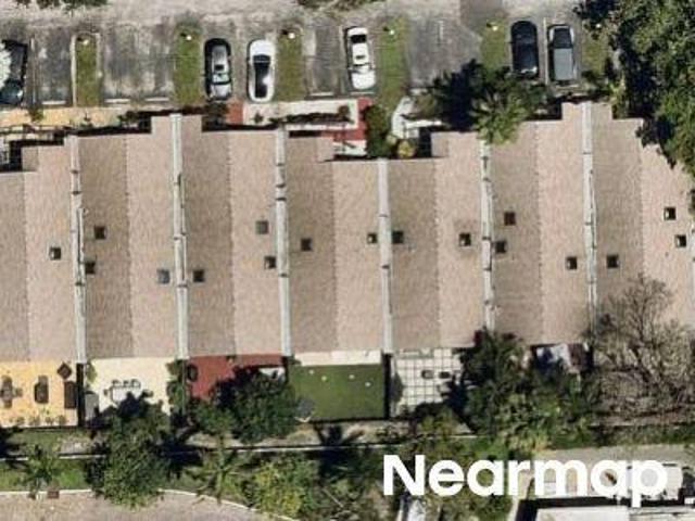 Condo for sale in Plantation, Florida