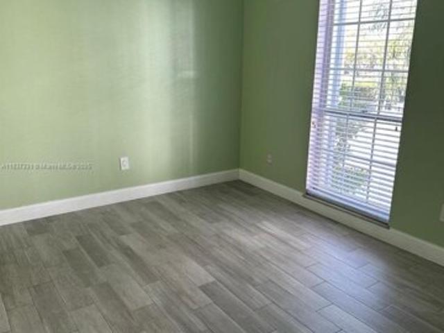Condo for sale in Pembroke Pines