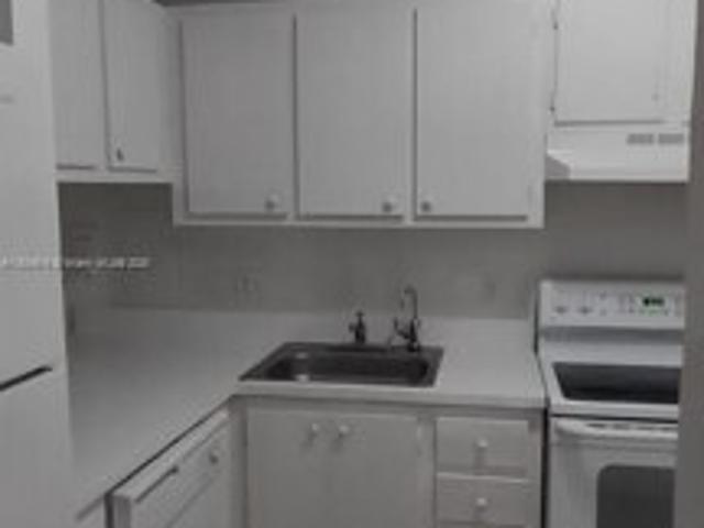Condo for sale in Sunrise