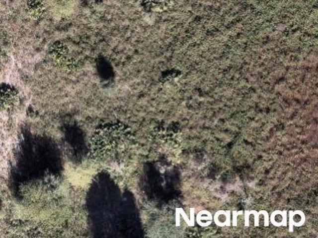 Property for sale in Oxford, Florida
