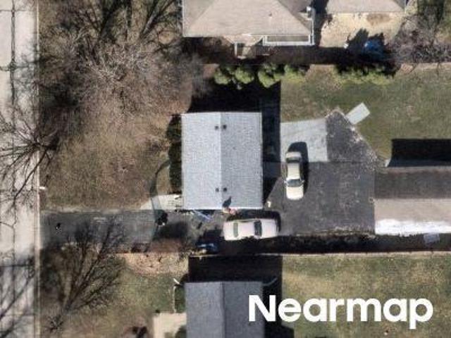 House for sale in Illinois