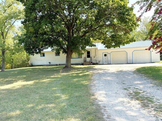 House for sale in Vestaburg, Michigan