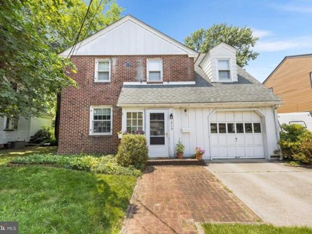 House for sale in Collingswood