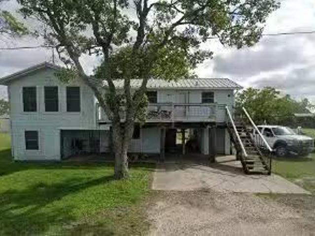 House for sale in Victoria