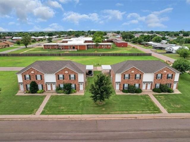 Apartment for sale in Sayre, Oklahoma