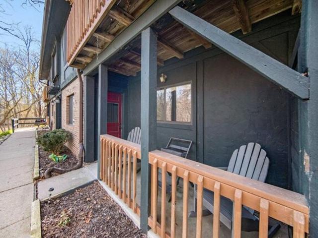 Condo for sale in Manchester