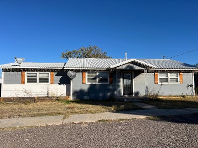 House for sale in Howard, Texas