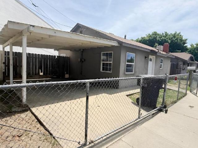House for sale in Tulare, California