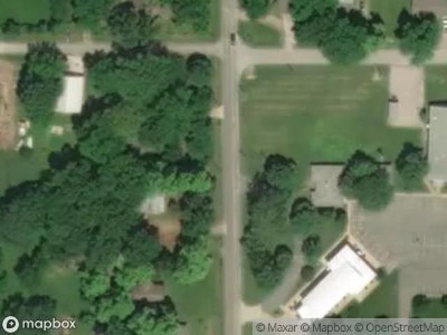 House for sale in Girard