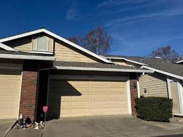 Condo for sale in Hercules, California