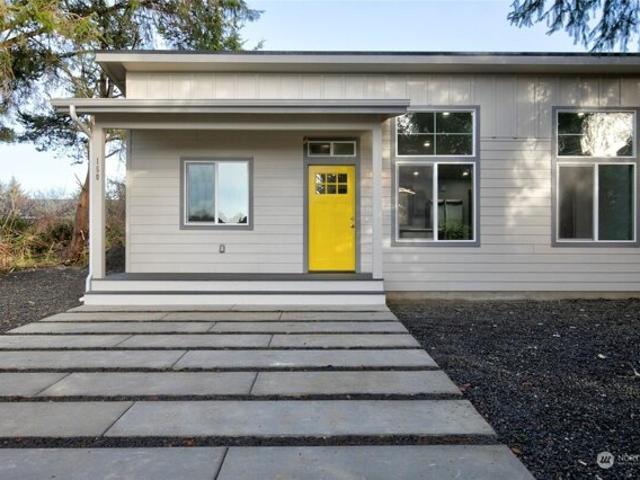 House for sale in Ocean Shores