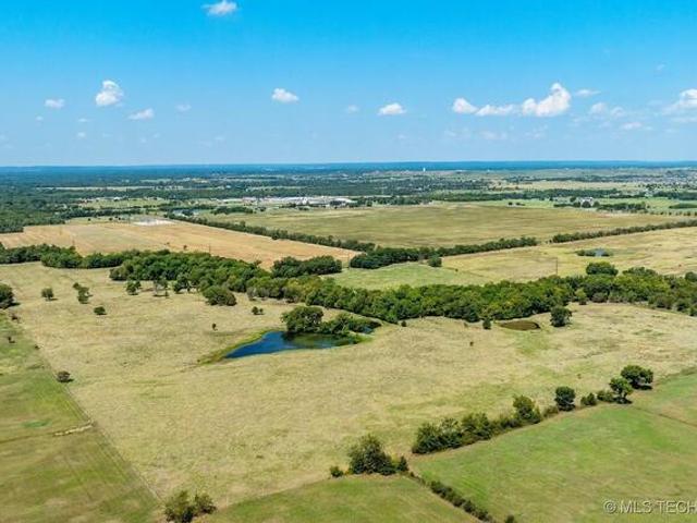 Land for rent in Sperry