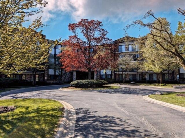 Condo for sale in Mount Prospect