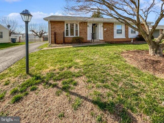 House for sale in Sterling