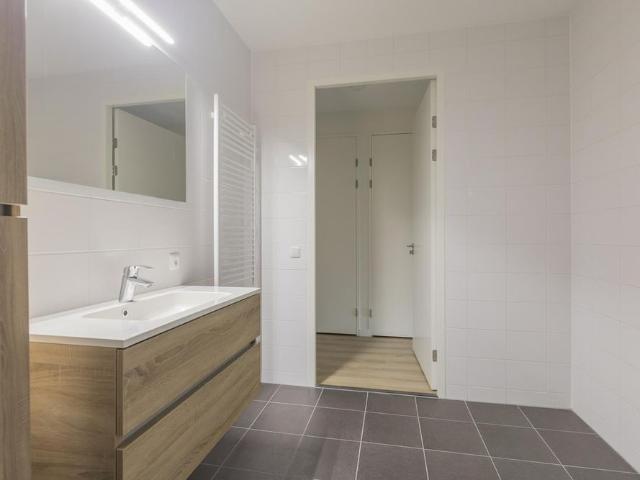 Appartement te huur in Diemen, Noord Holland