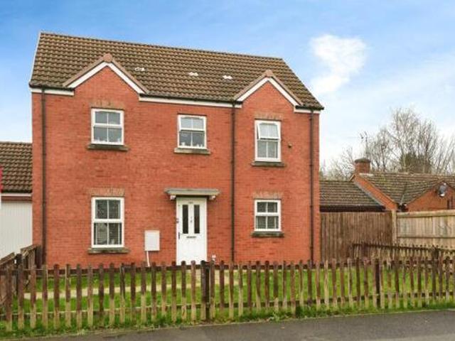 House for sale in Gloucester, Gloucestershire