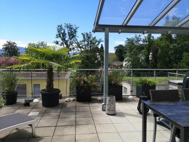 Wohnung mieten in Feldbach, Hombrechtikon