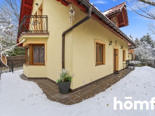 Dom na sprzedaż w Tresna, Śląskie