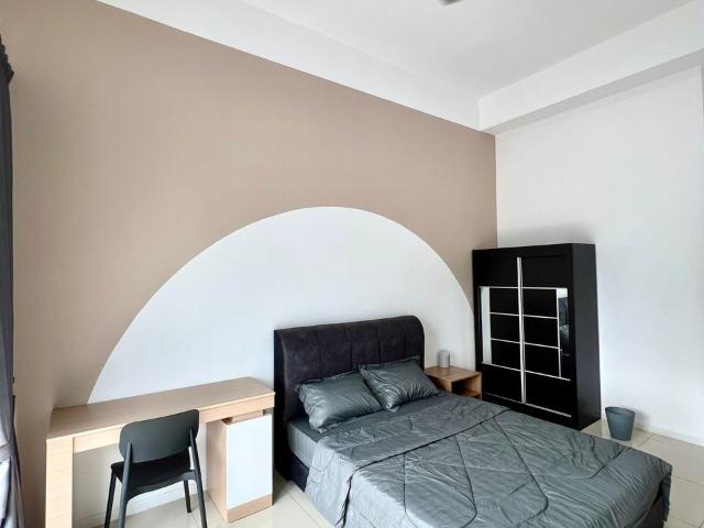 Room for rent in Petaling, Alam Impian