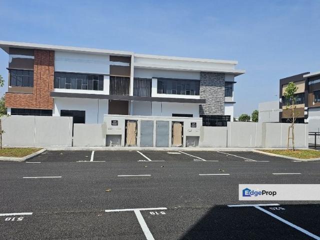 Shop for rent in Kajang, Langat