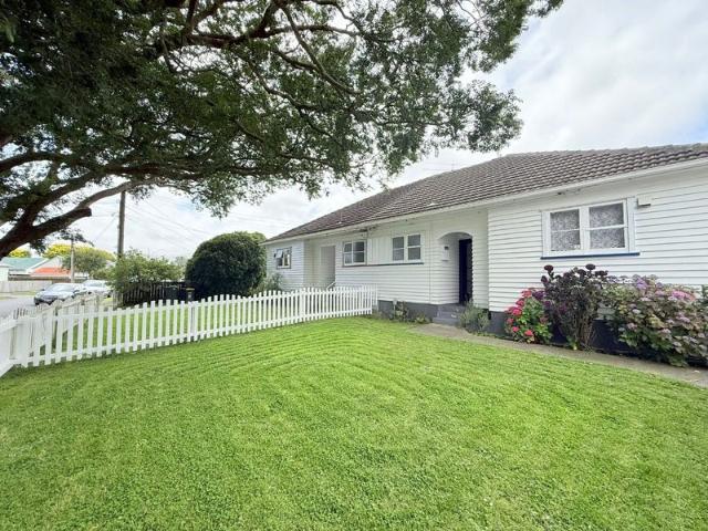 Apartment for rent in Days Bay, Wellington