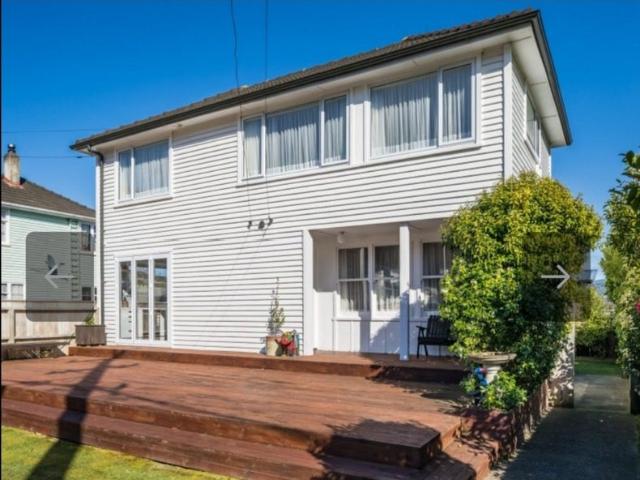 House for rent in Days Bay, Wellington