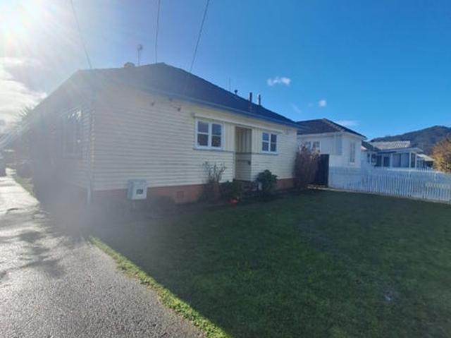House for rent in Days Bay, Wellington