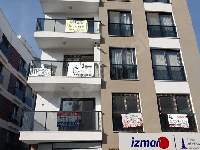 Bayrakli, İzmir içerisinde satılık mülk
