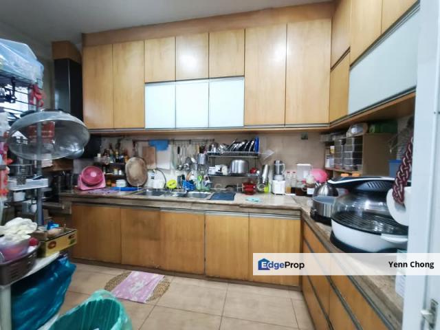 House for sale in Country Heights Damansara, Kuala Lumpur