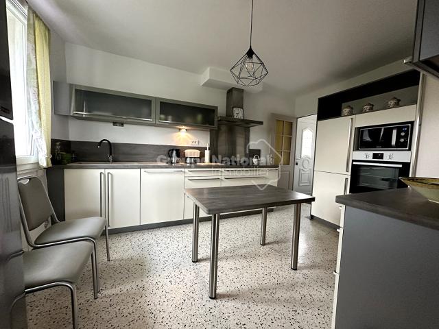 Appartement location à Nîmes, Nages-et-solorgues