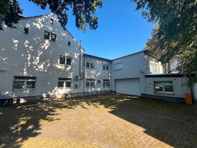 Erdgeschosswohnung kaufen in Chemnitz
