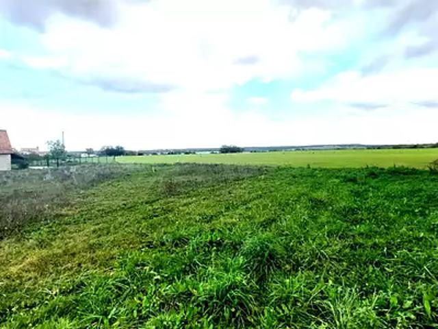 Terrain vente à Châtellerault, Naintré