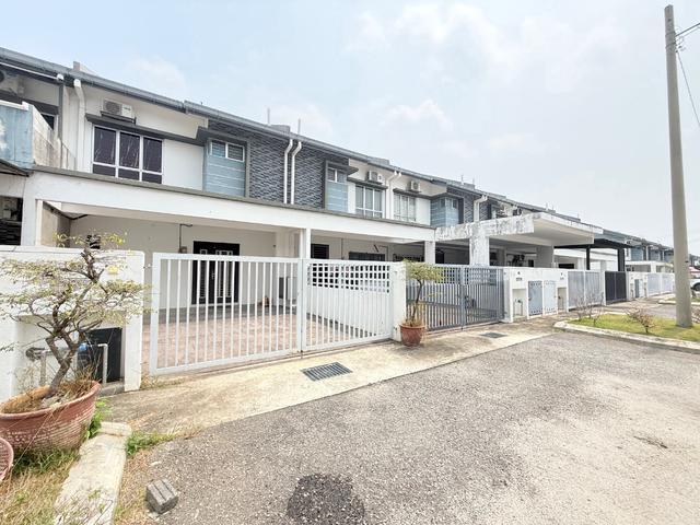 Terraced House for sale in Bandar Puncak Alam, Kuala Selangor
