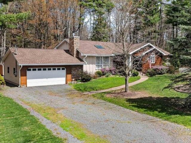 House for sale in Blakeslee, Pennsylvania