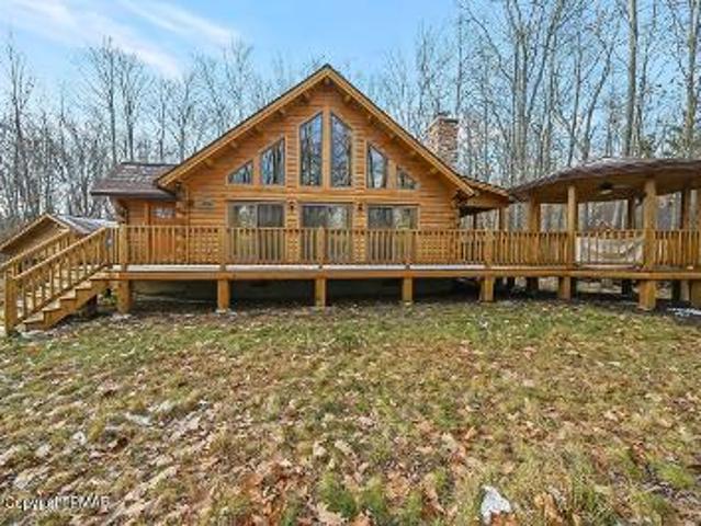 House for sale in Pocono Lake, Pennsylvania