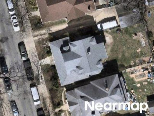 House for sale in Queens, Arverne