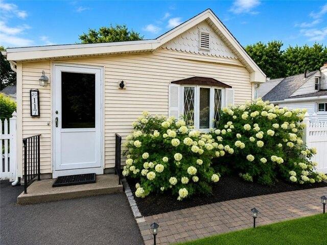 House for sale in Warwick, Rhode Island