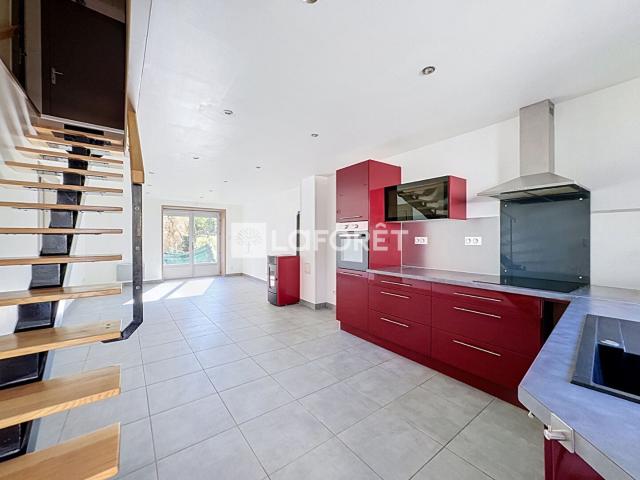 Maison vente à Nanc-lès-Saint-Amour, Les Trois-Châteaux