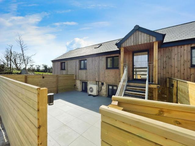 Apartment for rent in Trenwheal, Breage