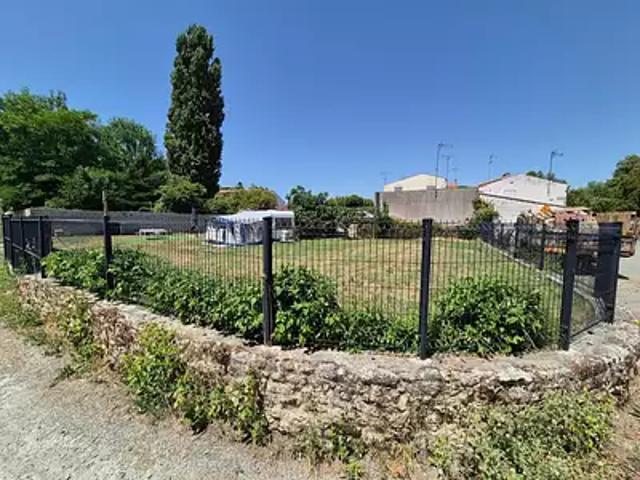 Terrain vente à France métropolitaine, Nancras