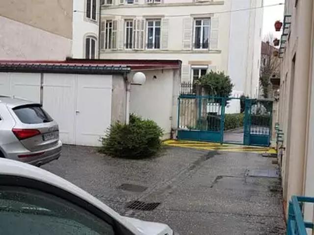 Garage location à Nancy
