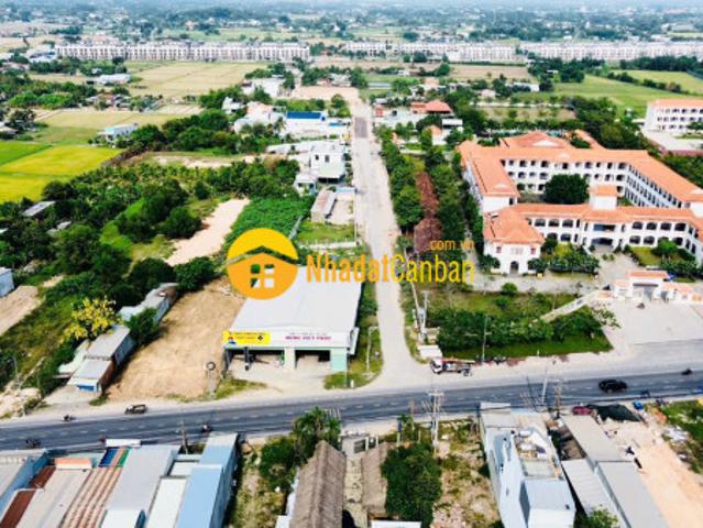 Mặt bằng bán