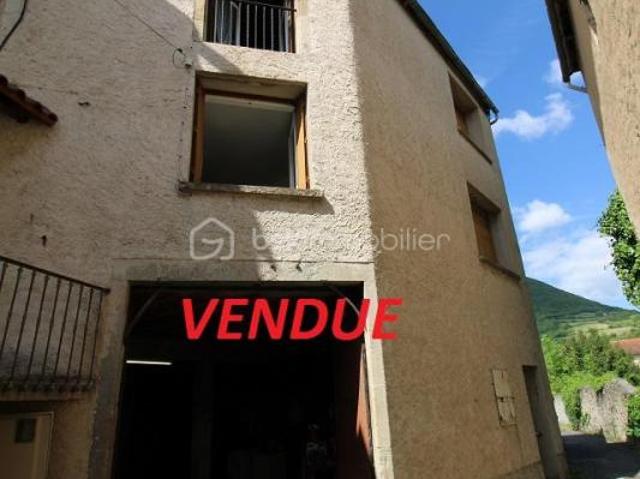 Maison vente à Millau, Nant