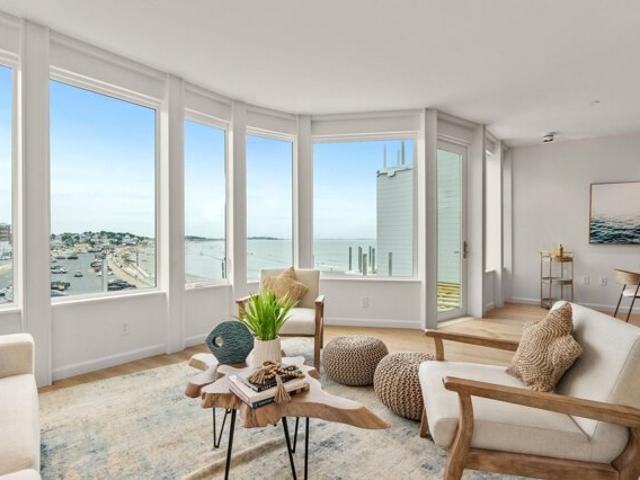Condo for sale in Nantasket Beach, Hull