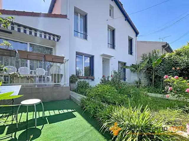 Maison vente à Quartier du Centre, Nanterre