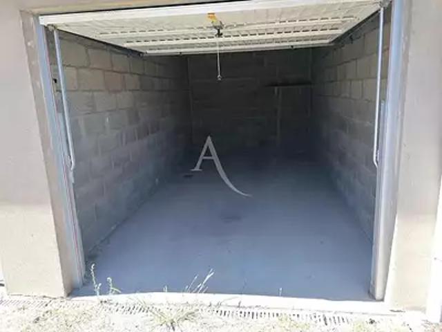 Garage location à Nantes