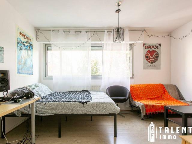 Studio location à Madeleine - Champ de Mars, Nantes